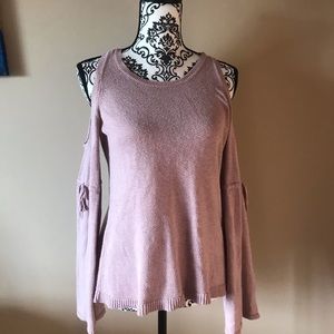 Long sleeve cold should sweater